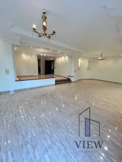Apartment for sale in a prime location near Al-Tifl Park (Abu Dawood Al-Zahiri), Zone 6, Nasr City.