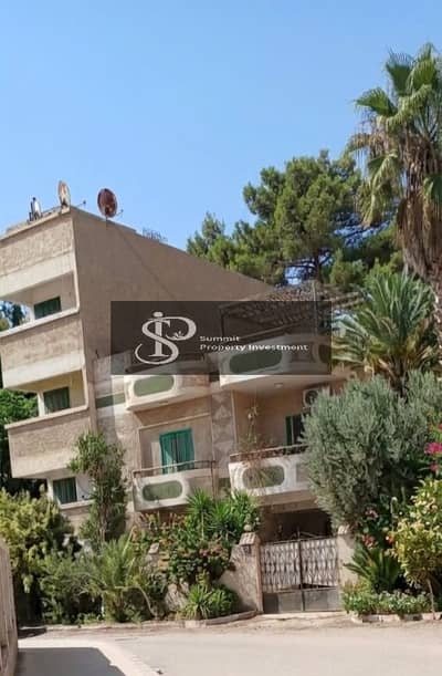 Villa for sale in the fifth neighborhood, two floors, area 209 meters, Tenth of Ramadan