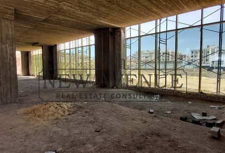 مبني للايجار في موقع مميز جداَ جولدن سكوير التجمع الخامس  Golden Square New Cairo