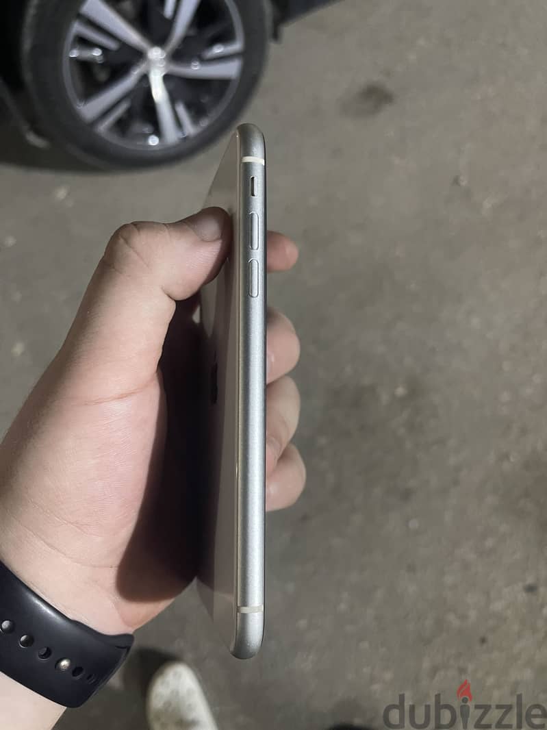 iPhone 11 water proof 2