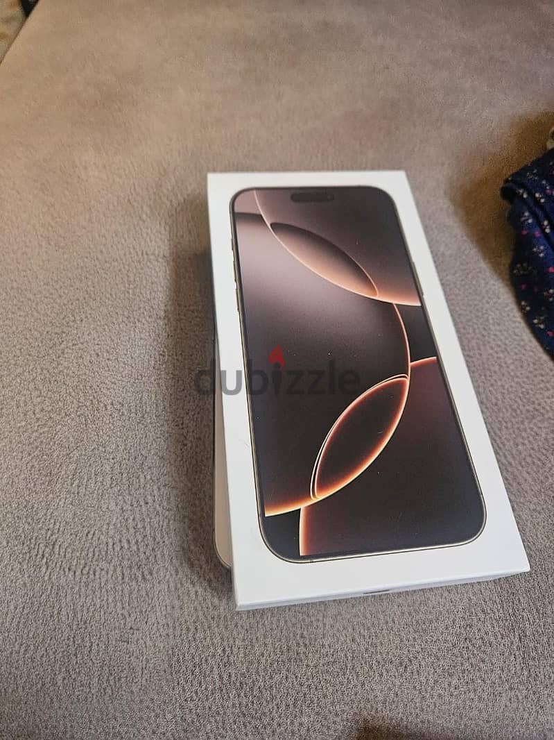 iPhone 16 pro max 512 battery %100 5