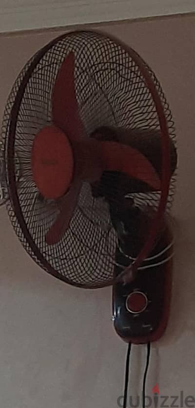 مروحه حائط