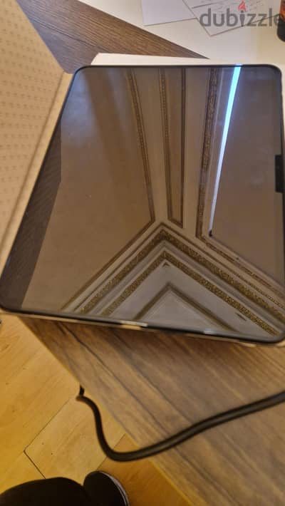 للبيع: iPad Pro 13 بوصة (M5) للبيع: iPad Pro 13 بوصة (M5)