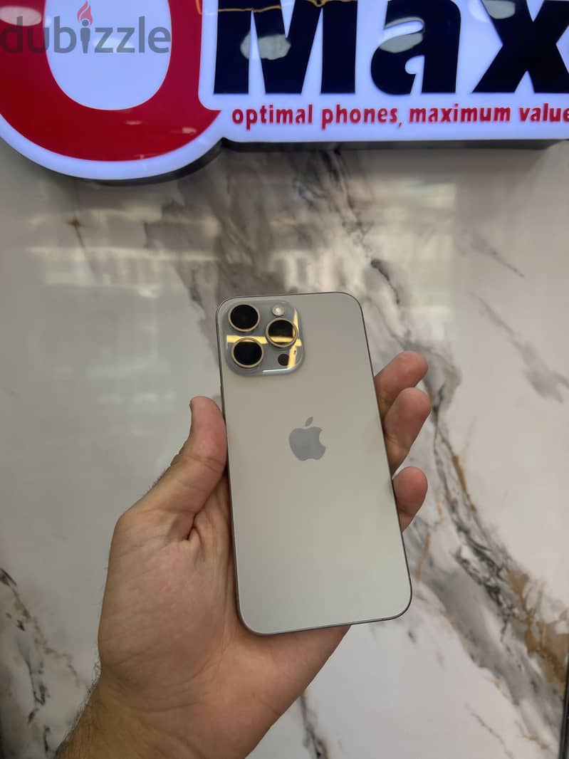 Apple - iPhone 15 Pro Max 4