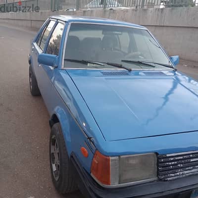 مازدا 323 1982 323