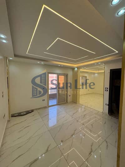 شقة للبيع في مدينة الفردوس الإستثماري - امام دريم لاند وبجوار حي الاشجار ومدينة الإنتاج الإعلامي 6 اكتوبر