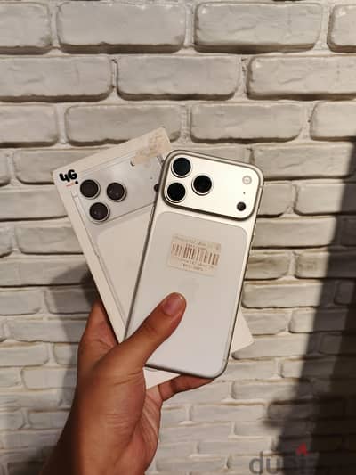 Apple - iPhone 17 Pro Max