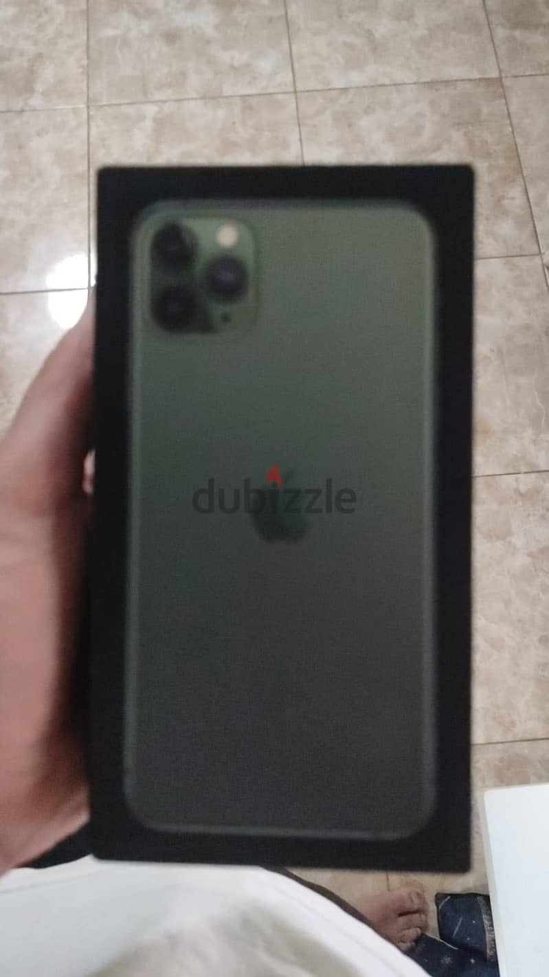 Apple - iPhone 11 Pro Max 1