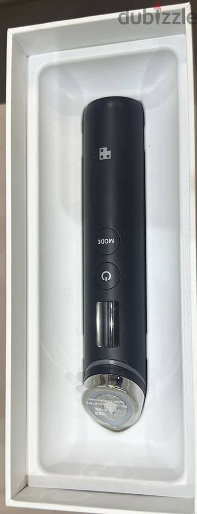 Medicube Age R Advanced Facial Care Device Booster Pro Ex - Black