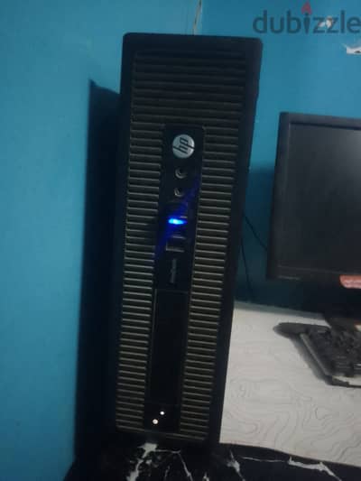 جهاز مكتبي وجيمنج على خفيف