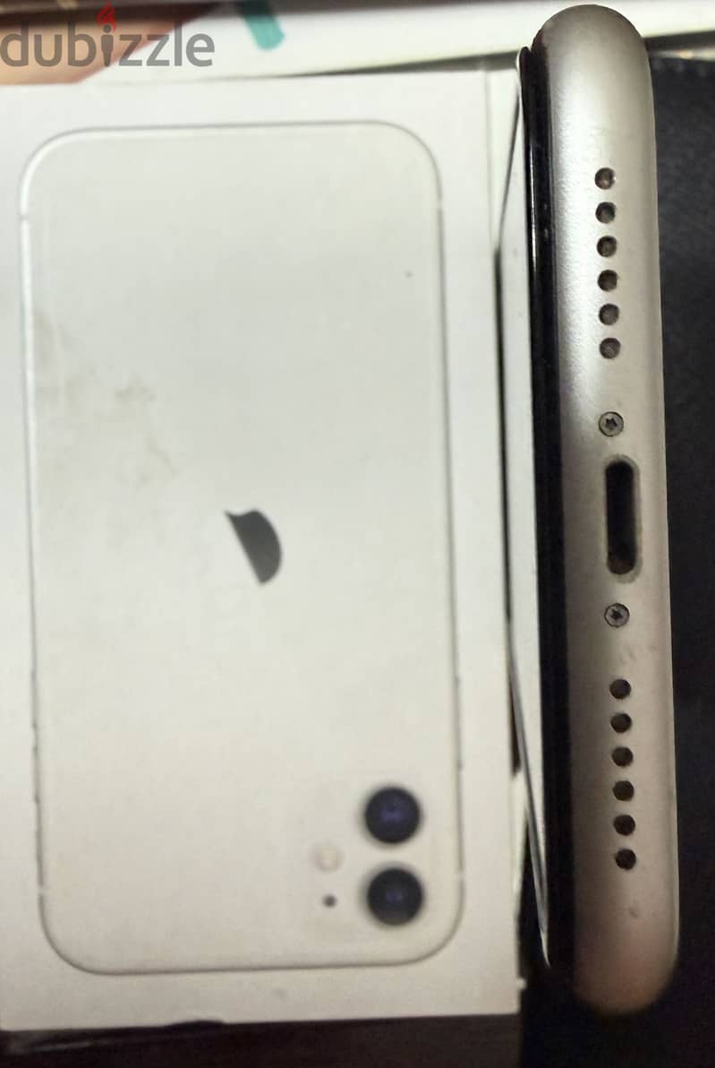 Apple - iPhone 11 3