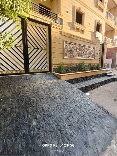 Villa Ground Floor for Sale in Al-Ahram Gardens 235 meters Northern Facade Area Near Gate 4