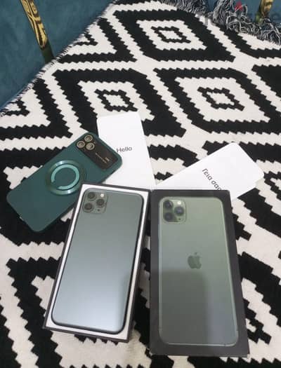 Apple - iPhone 11 Pro Max Apple - iPhone 11 Pro Max