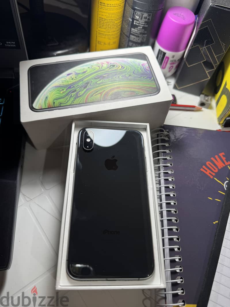 Apple - iPhone XS 4