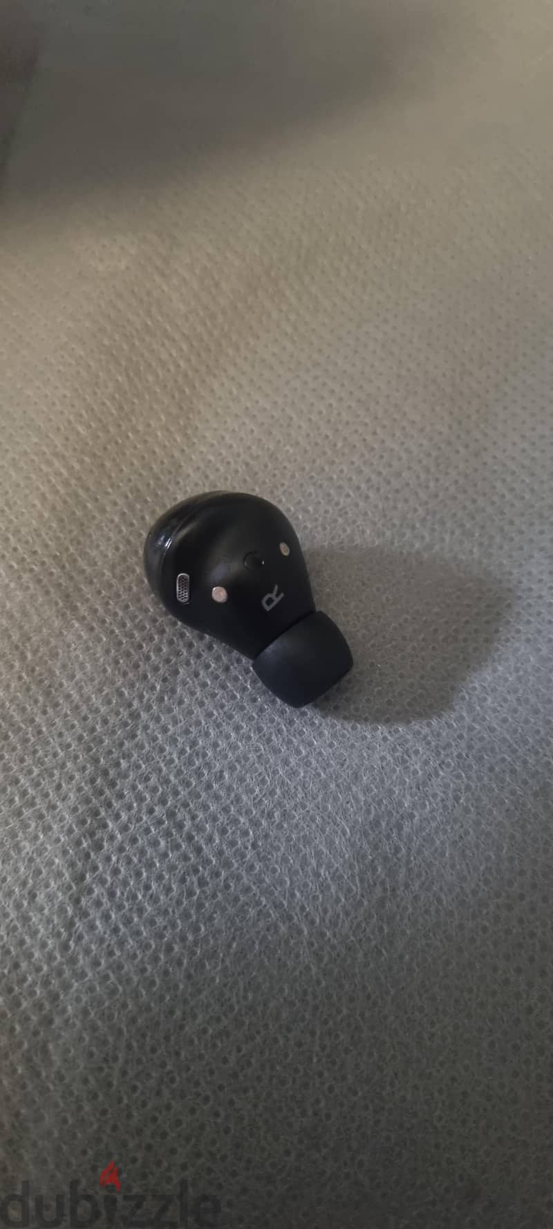 فرده يمين buds pro 1