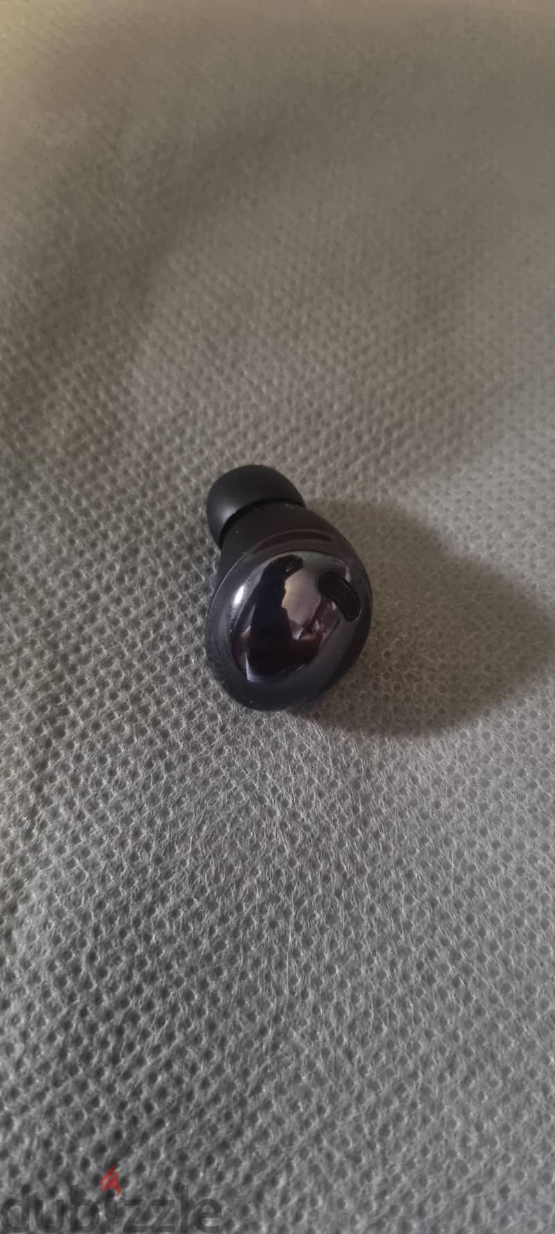 فرده يمين buds pro 2