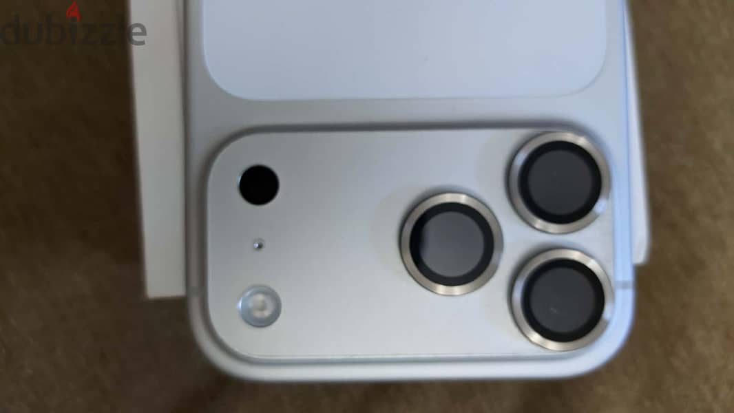 Apple - iPhone 17 Pro Max 2