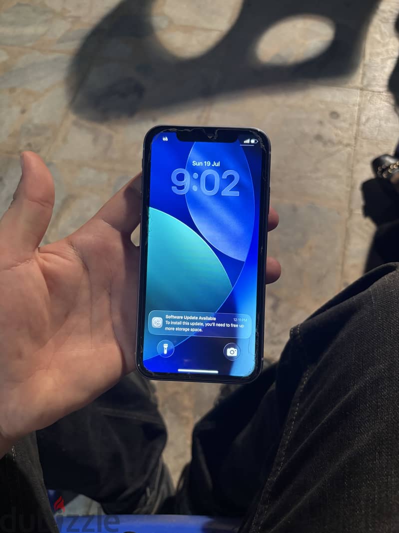 Apple - iPhone 11 3