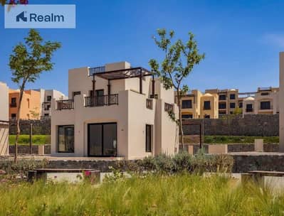 Your unit directly on the pool, 8-year delivery – a first in the Red Sea
