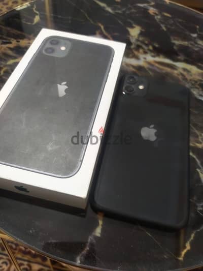 Apple iPhone 11 64GB Black - Excellent Condition - Box & Charger