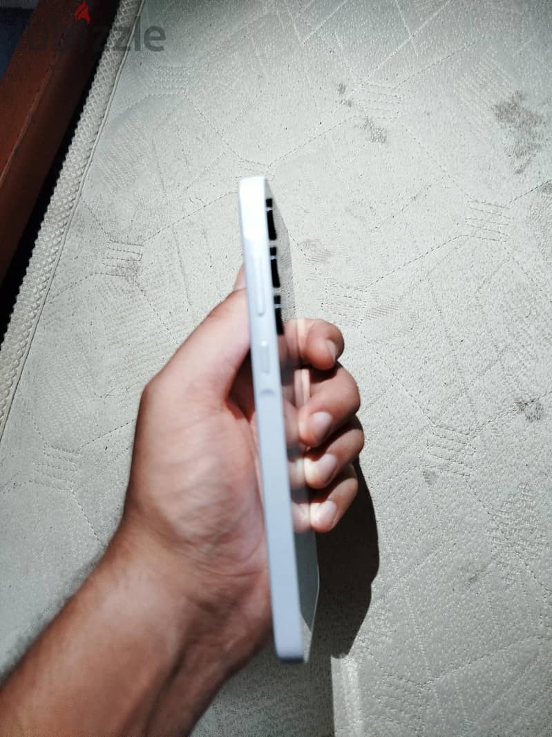سامسونج ايه 35 5 جي 5