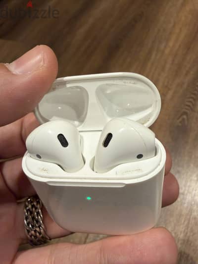 للبيع apple airpods  2