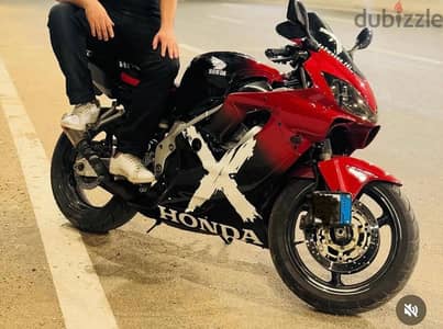هوندا f4i 600