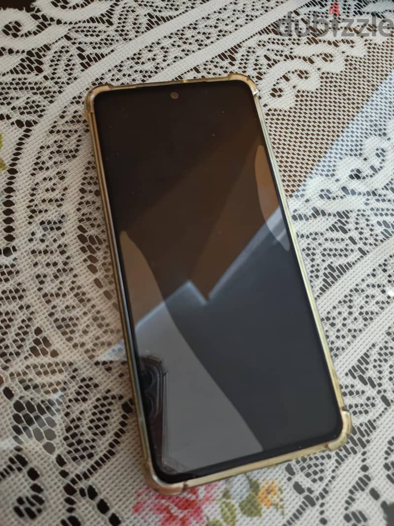 Vivo V27 4