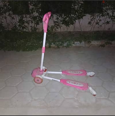 سكوتر  فراشة للأطفال