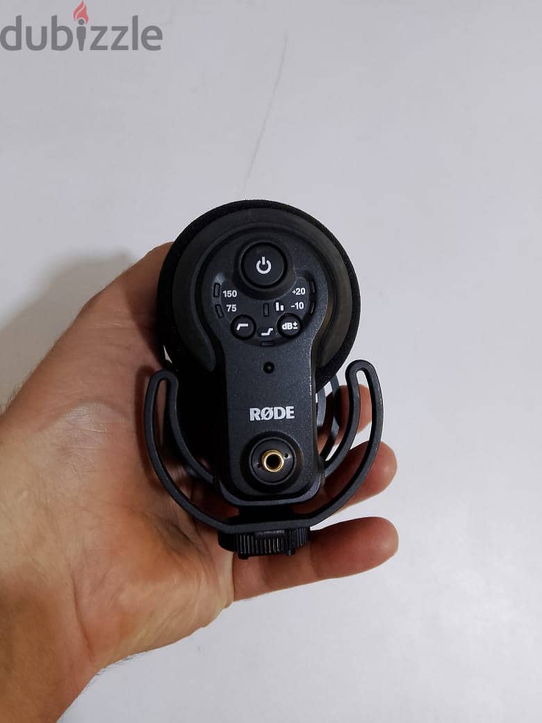 RØDE VideoMic Pro+ 1