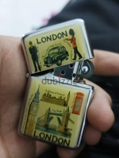 Zippo  لندن