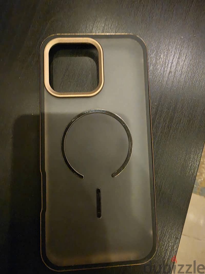 cover iPhone 16 pro max mag safe 1