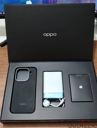 Gift Box pre-order Oppo find x9 pro