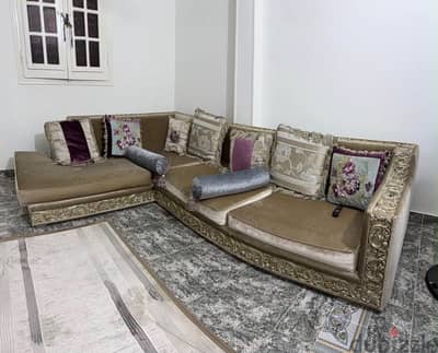 ركنة زان احمر بالكامل للبيع