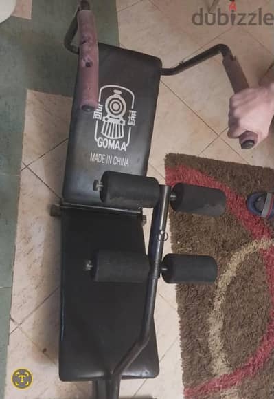 جهاز لتقويه عضلات البطن