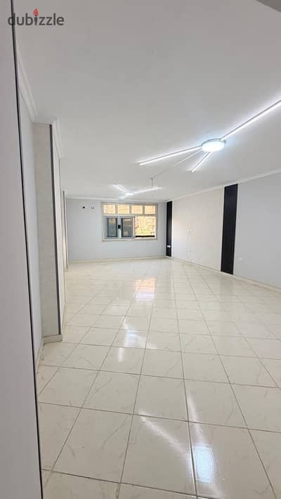 Office for rent Zahraa Al-Maadi 4 rooms