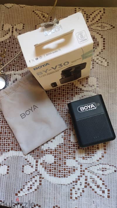 Boya v30