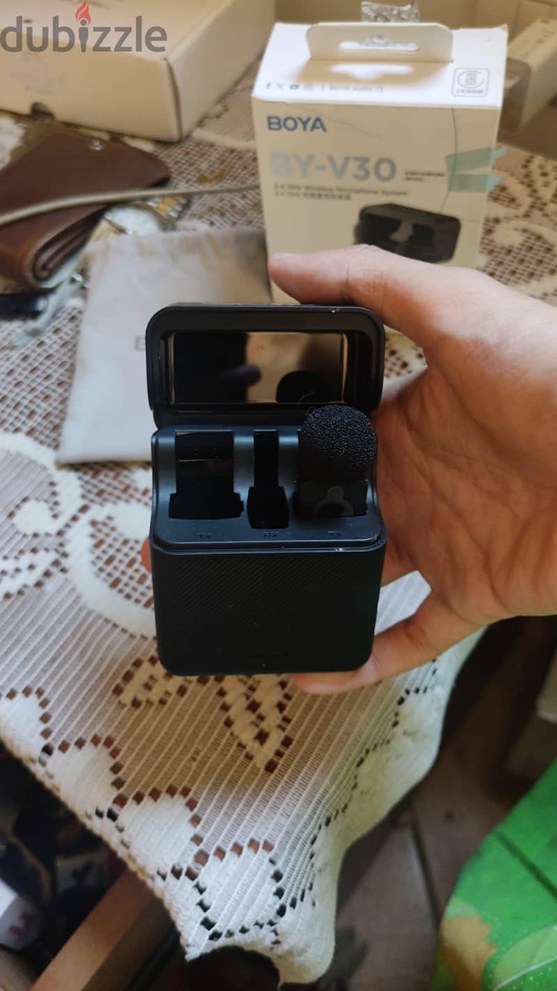Boya v30 2