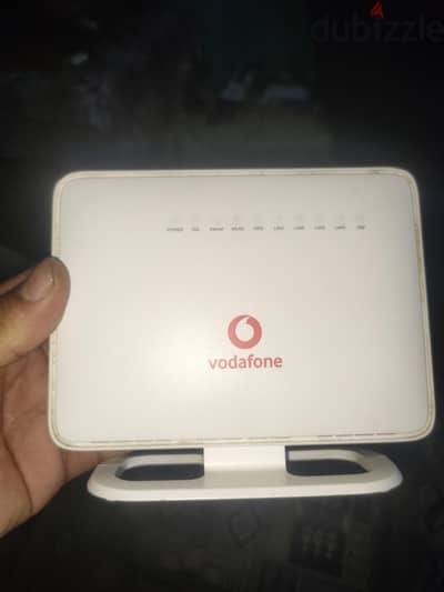 Vodafone VDSL Huawei DG8045 بحالة ممتازة