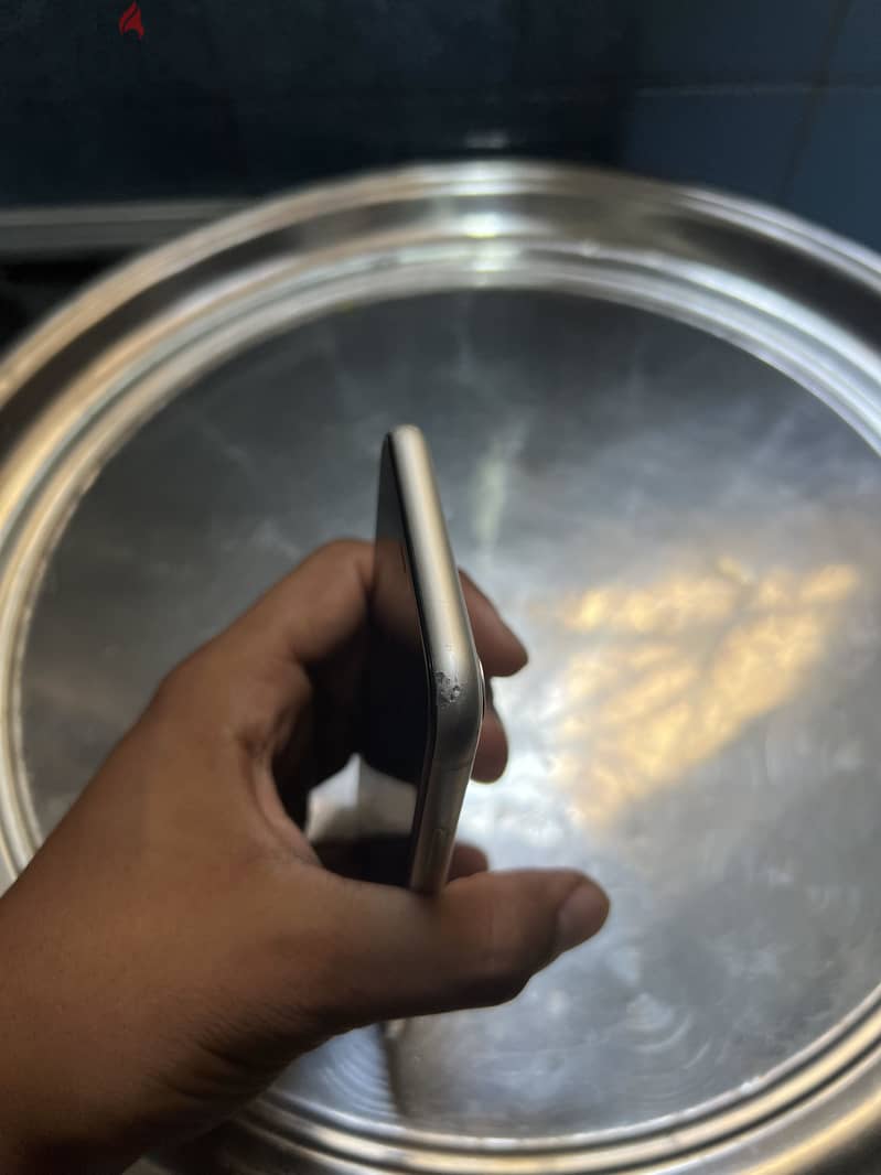 Apple - iPhone 11 1