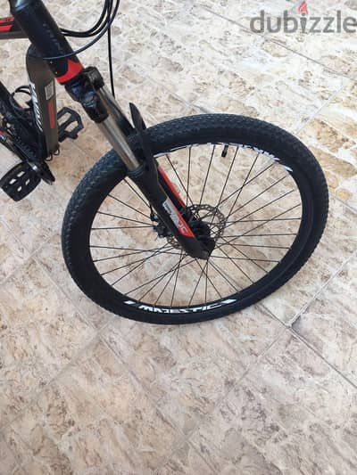 trinx m100 عجلة