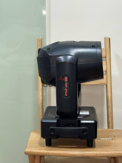 Moving head beam 250w