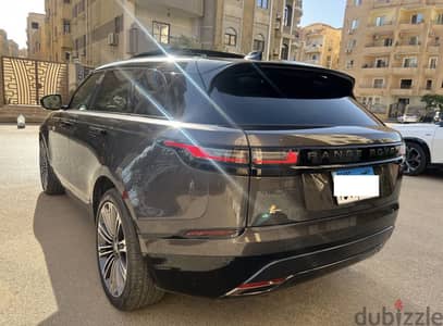 لاند روفر فيلار 2024