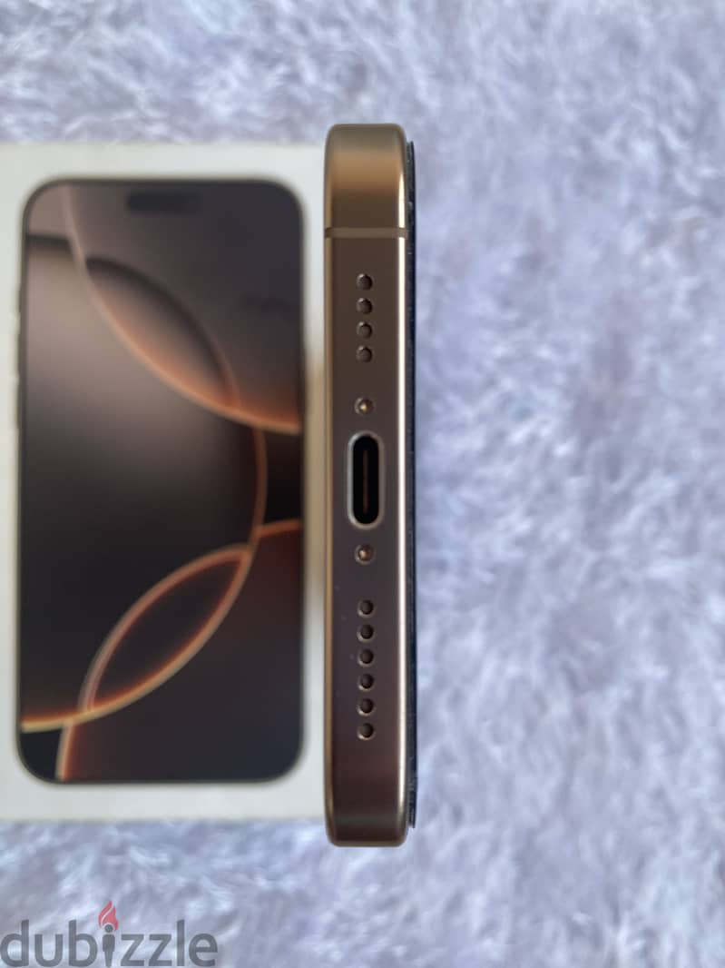 Iphone 16 pro max 6