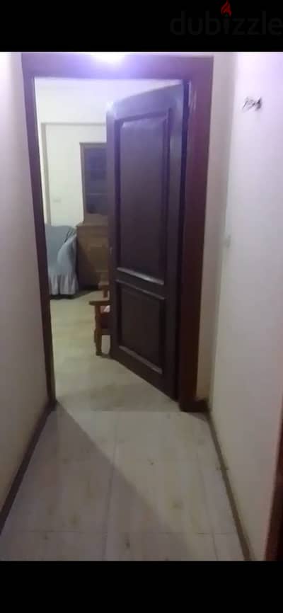 شقة ايجار للطلبة بالقرب من طب وهندسة عين شمس