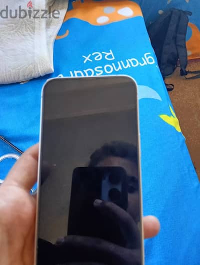 Apple - iPhone 13