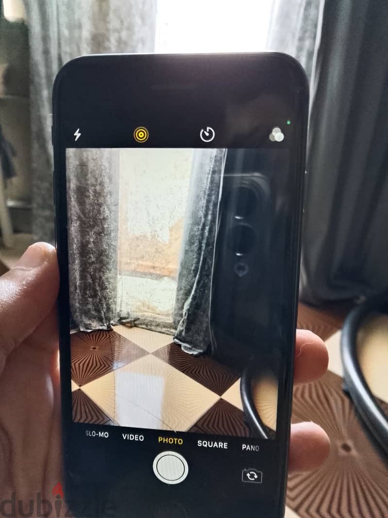 آبل - آيفون 8 4