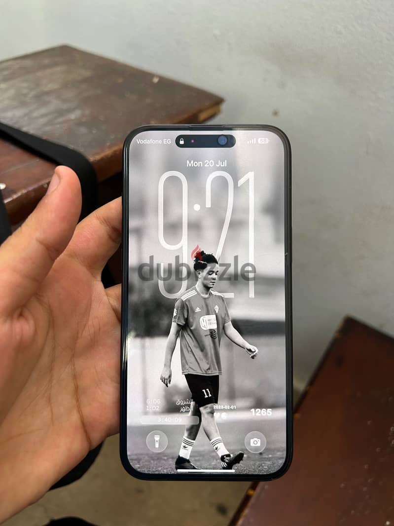 Apple - iPhone 16 Plus 1
