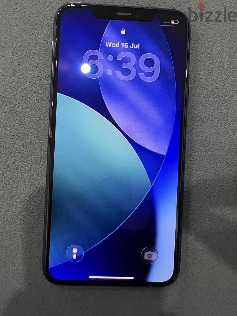Apple - iPhone 11 Pro Max 1
