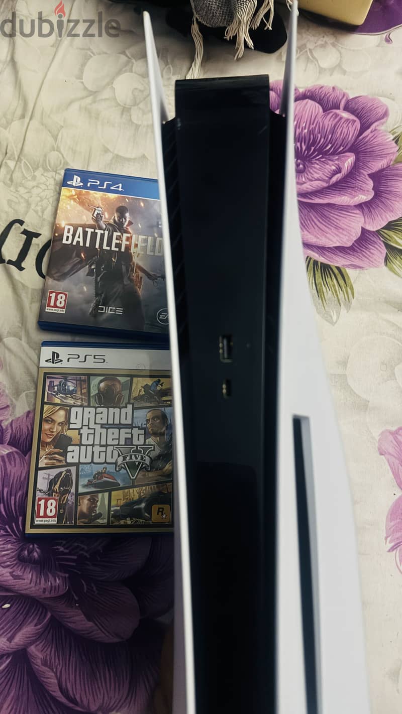 Ps5 disc +2 cd 4